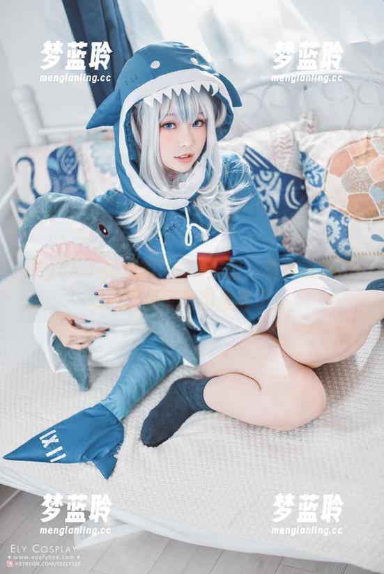 ElyEE子和她的Reze美图，看来我对Cos的理解又要再提高了。