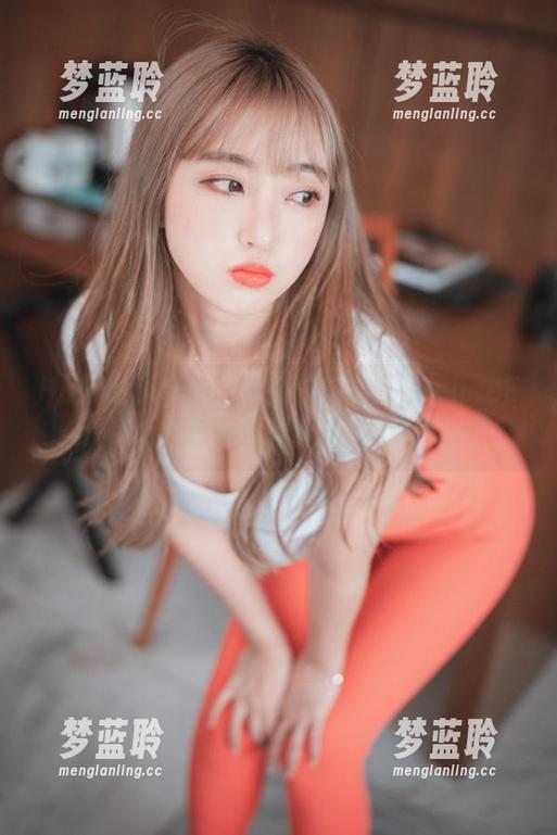 HaNari(하나리)的魔法裂缝：LeeheeExpress直接带你飘进奇趣cos图集！