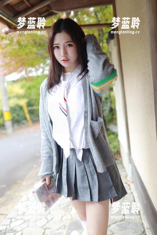 MFStar模范学院 - 吊带一件，最新图包里的唐琪儿Beauty任性十足