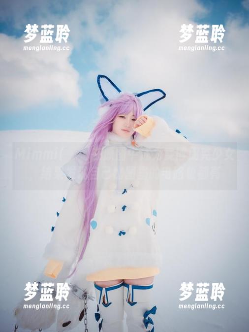 Mimmi(밈미)在原图中成为赛博朋克少女，结果发现自己比图里的电路板都亮