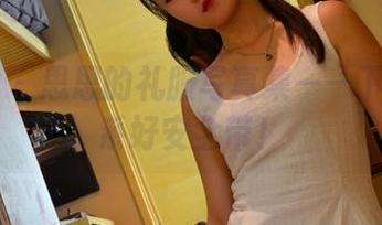 PANS - 思思的礼服写真集——下载时请系好安全带！