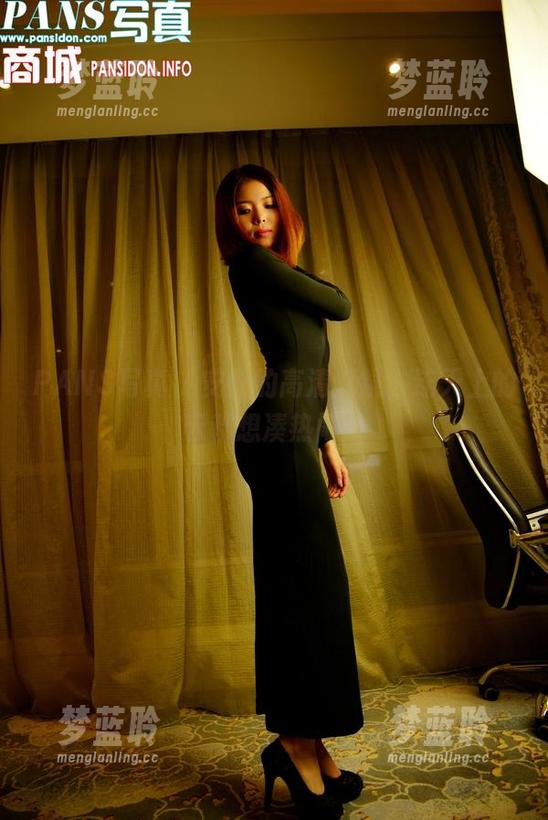 PANS写真 - 安安的高清试镜，连天上的云都想凑热闹！