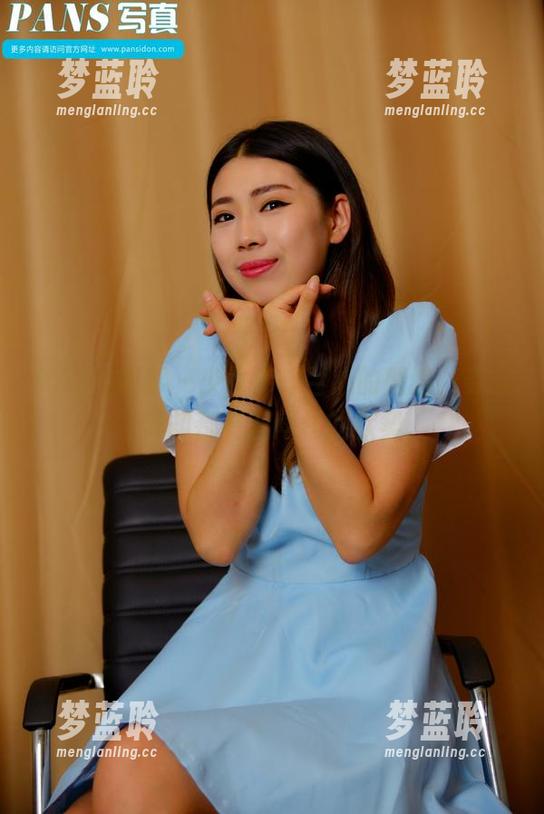 PANS摄影 - 少女库，兰心的精选，姿态各异却都有着同样的默契。