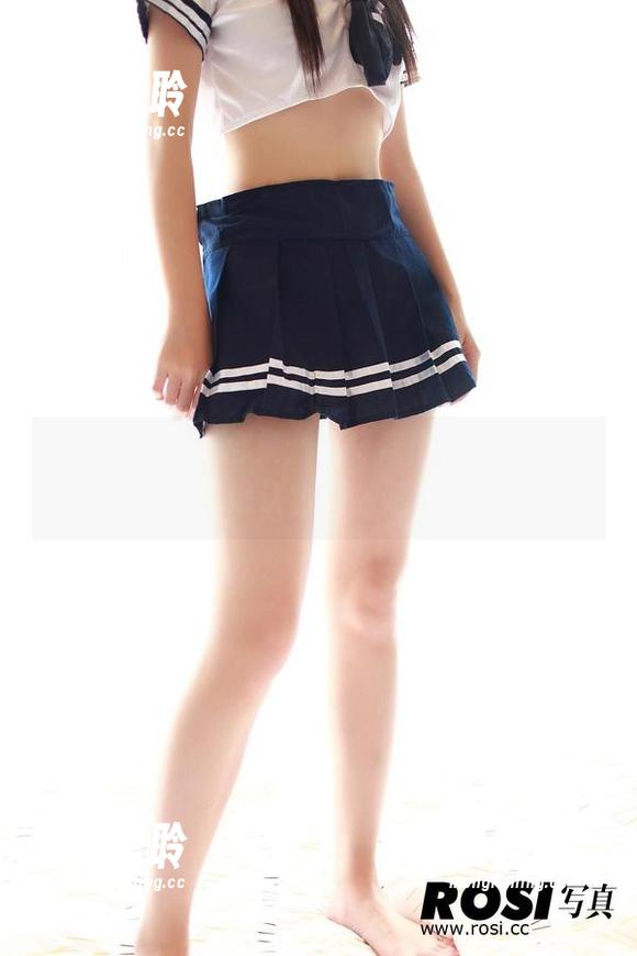 ROSI写真 ROSI连衣裙合集:这样穿出门,不担心被误认为婚纱吧!