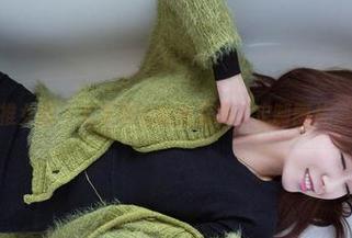 TuiGirl推女郎 - 艾栗栗的随性居家：定制图片，惹人爱看