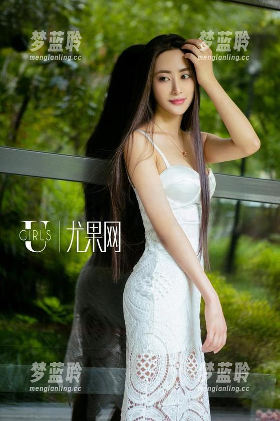 UGirls尤果网 - 最新资源大盘点：赵颖儿的豹纹“走秀”回放