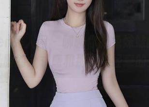 Xiuren秀人网 - 聊聊你的兔妹妹的原图，礼服的分寸感和那抹不经意的妩媚