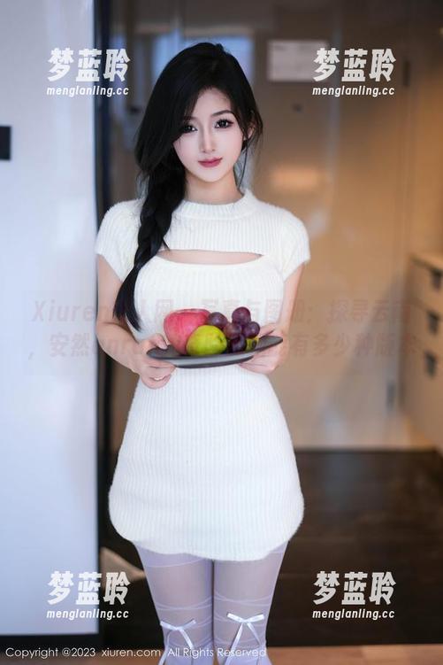 Xiuren秀人网 - 写真与图册：探寻云南，安然anran的奇险旅拍能有多少种版本