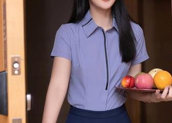 Xiuren秀人网 - 精选是小逗逗图集：女孩们在那一刻推翻了自我