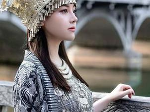 Xiuren秀人网 - 瑶瑶baby的户外套图，意外的免费福利，完美适合和朋友们分享。