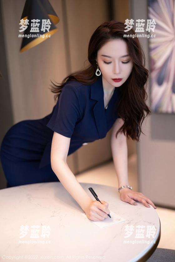 Xiuren秀人网 - 在艾栗栗栗栗栗栗吖的日常套图里，每个角度都像是偶然发现的新大陆！