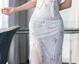 Xiuren秀人网 - 芭比KIKI的原图，何必给我这种视觉冲击，油亮得让我咋舌。