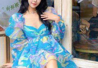 Xiuren秀人网 - 雨儿1494的比基尼合集：准备好你的目光了吗？