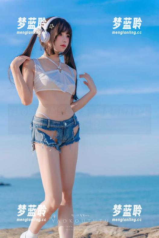 Yiko湿润兔的壁纸合集，狐灵与LIKEY的缤纷邂逅…嘘！