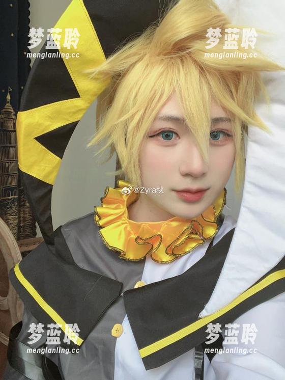 Zyra秋的黑色兔子写真，更新太少，是不是在耍我们？