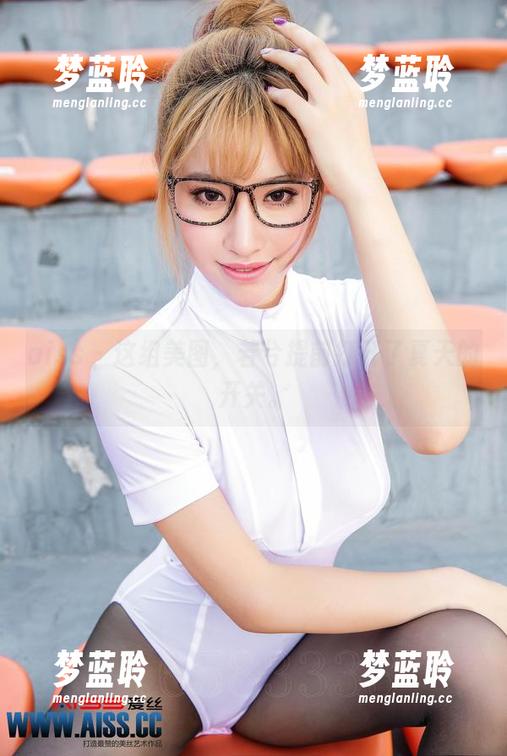 aiss - 这组美图，若兮提前打开了夏天的开关。
