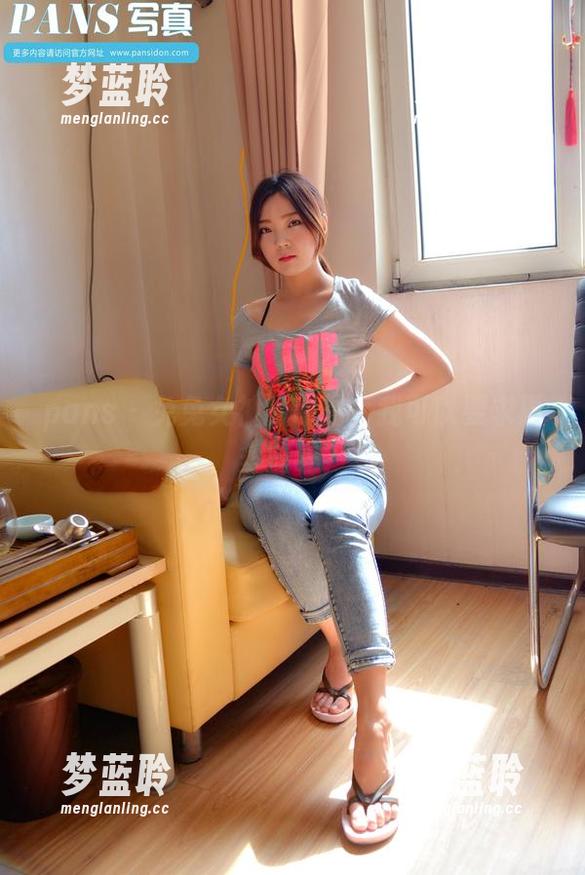 pans-兔兔 pans - 兔兔女神的原图,我可以要求再多些吗?