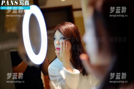 pans - 这边是妮妮的死库水，作品集下载程序启动，感受饱满的水感，不用担心湿身哦！