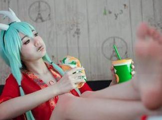 一米八的大梨子与她的棉袜：无意中的图片合集
