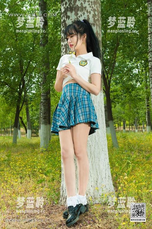 丽柜 - 团子“棉袜”写真集，可以下但先提醒你：袜子可能会上头！