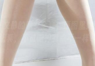 丽柜 - 文静的职女全套，原图里她看起来挺认真，不过眼神有点不一样呢。