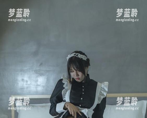 今汐 一图胜千言,今汐的OL制服,福利摄影新境界!