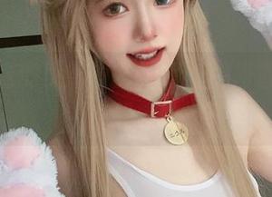 看倦倦喵的女孩摄影，配壁纸简直成了我的日常。