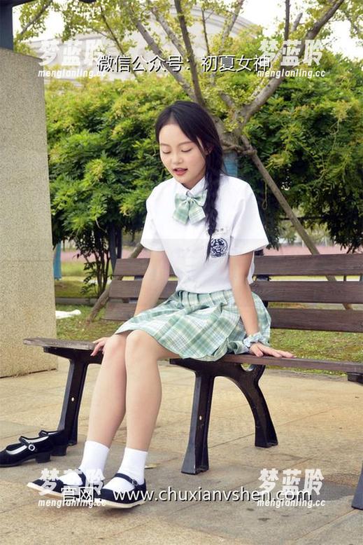 初夏女神 - 邻家的霸道少女——依依的风中系列合集分享