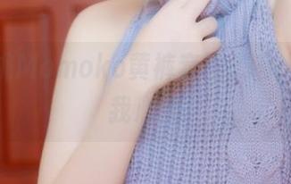 最新南桃Momoko黄裤套图，有人说看得我心燥
