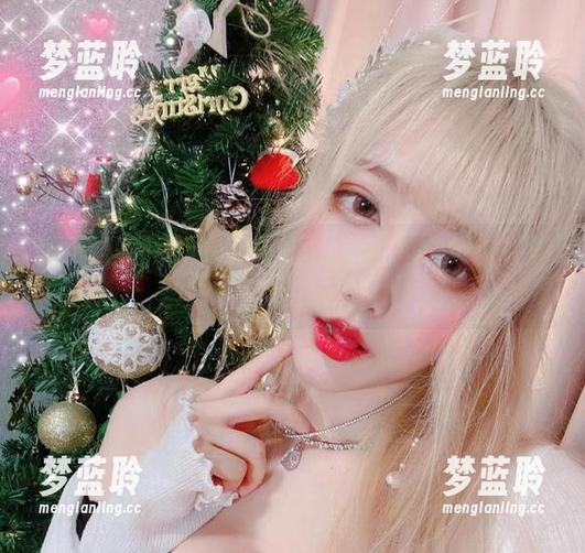 啾小妍Deer的制服：图包里的每一缕都在对我说话