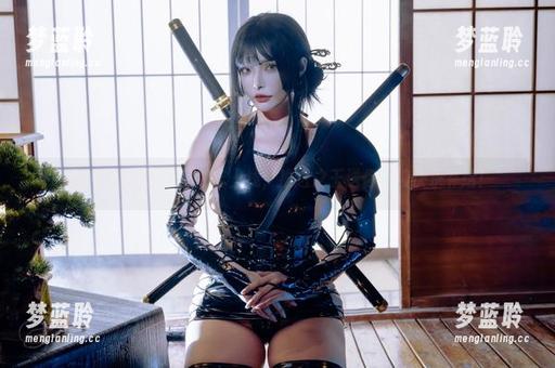 夏小秋秋秋新作品冲击上线，推进之王送你一波快乐补给！