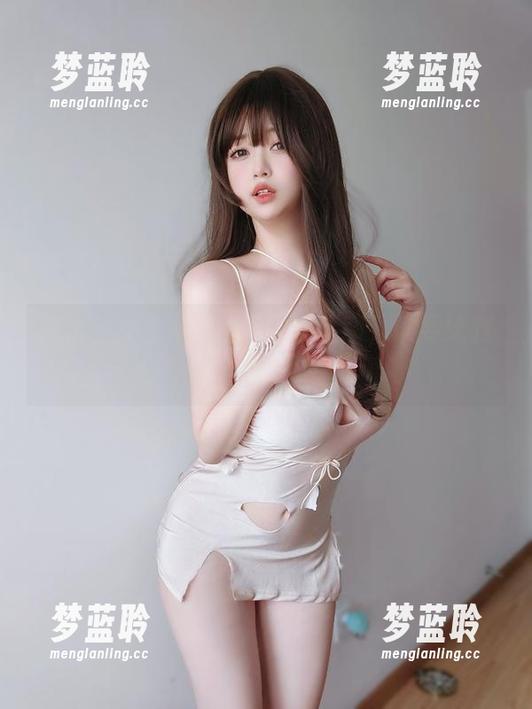 来了，女主K的性感黑猫套图，谁要给我点掌声？