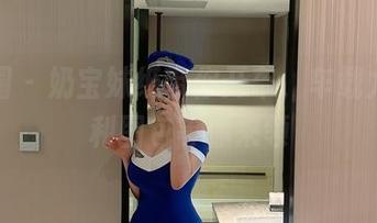 微密圈 - 奶宝妹纸带你开车，车载尤物福利图包等你来领