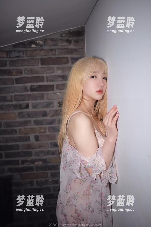 恭喜你，孙乐乐(손예은)的免费御姐图包触碰了你的“高冷”神经！