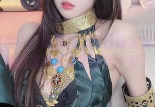 原图里的小小奶瓶儿，生日限定仙女兔，她的眼神舒服到能刷个屏。