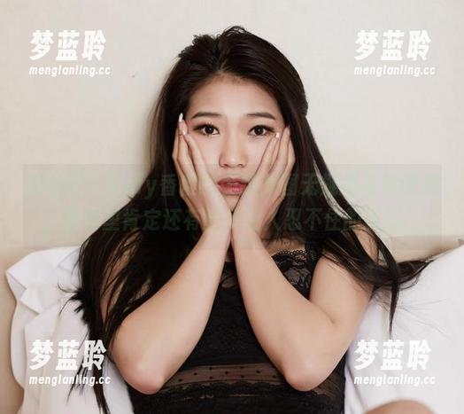 尤物馆 - Kely香香的美腿原图无疑是高度诱惑，图包里肯定还有更多让人忍不住的姿态。