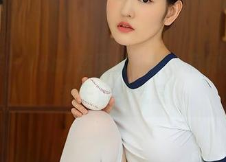 尤蜜荟 - Yomi悠蜜女仆集，有种你来找我干活的气息