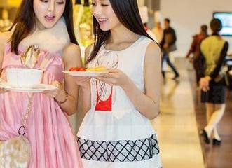 推女神 - 见过的婚纱都要靠边站，汪佩妮Penny的精选套图实在别致！