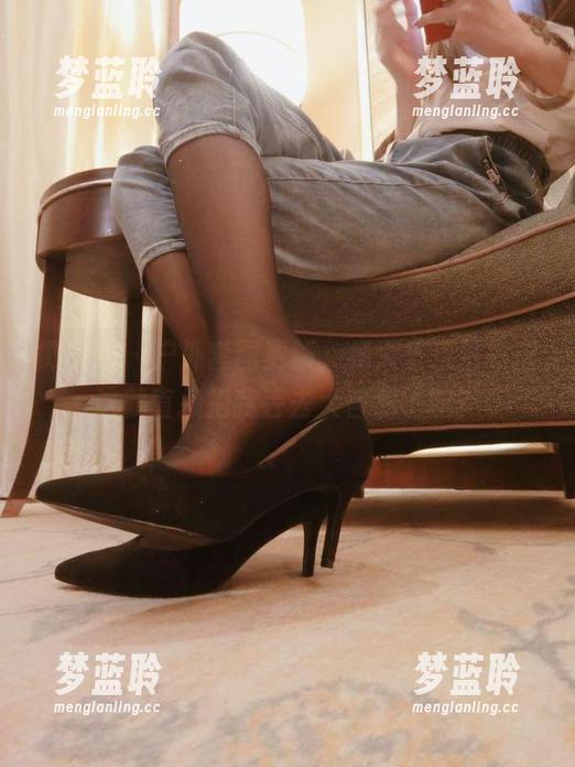 微密圈 - 户外套图更新，杨大乐乐很靠谱这就直接把我丢去大自然了嘛？