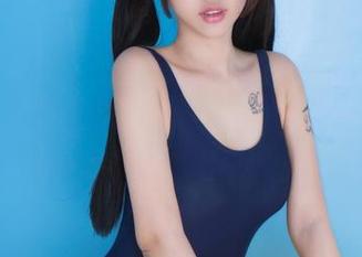 果团网 - 紧急叫停，尹意纯穿棉袜的写真太过于撩人，别怪我没提醒！