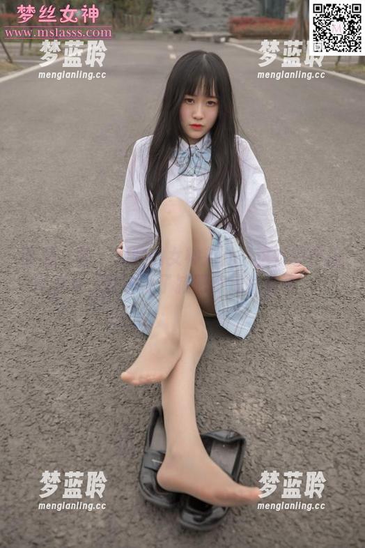 梦丝女神 - 晓晓的女神范儿：这定制作品简直是‘女神为了减肥练成的效果’！