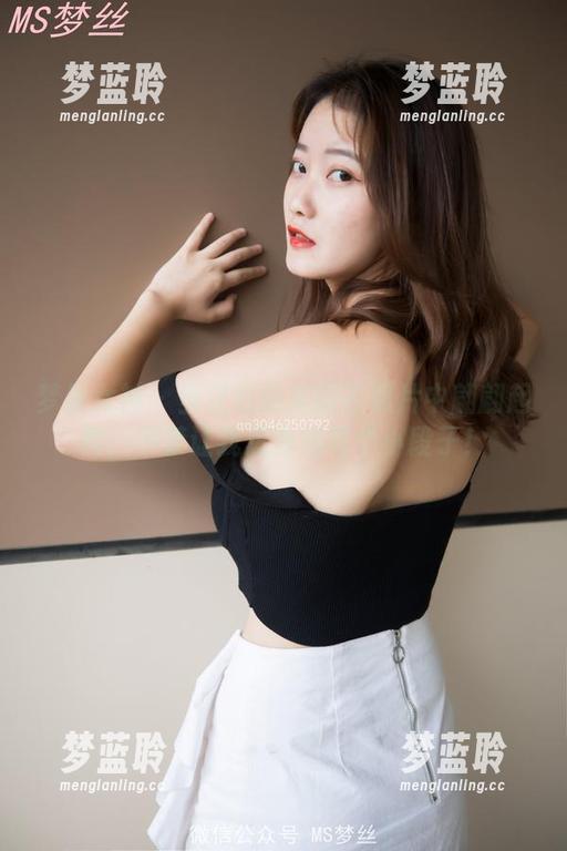 梦丝女神-灵唯 梦丝女神 - 当灵唯的美腿在照片中翩翩起舞,不禁让我想为她写个小段子!