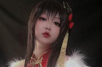 不仅仅是摄影，椒妮佐仁的“牛娘”写真集在挑战边界。