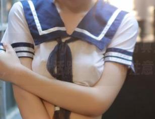 模范学院 - Evelyn艾莉婚纱写真：为爱而穿，顺便拉活路边小花的注意力！