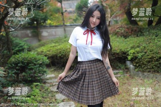 模范学院 - SiByl李思宁：女王随行合集，每一帧都是撩拨竞技