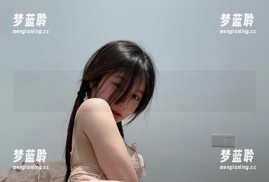 微密圈 - 别犹豫！一起来围观“火龙果羊”的黑连体吊带福利作品，或许还能学到一两招？