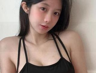微密圈 - 火龙果羊带你领略红色连体吊带的风骚-免费原图随便拿！