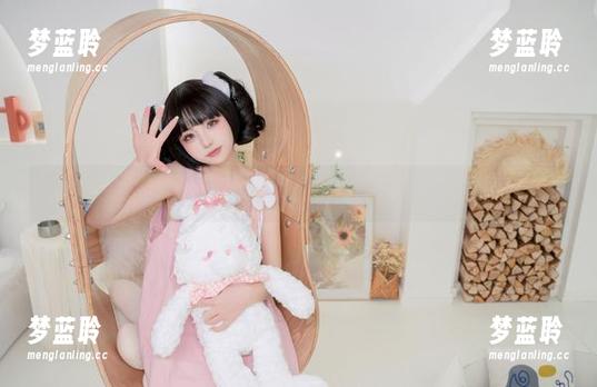 看爆机少女喵小吉的合集，子不语，照片中只剩下默默无声的倾诉。