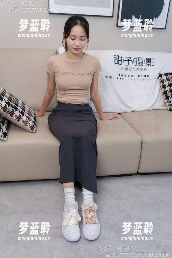 甜予摄影 - 思思的高跟鞋定制照，每一张都是尝试，如何才能优雅走出自己的风格？