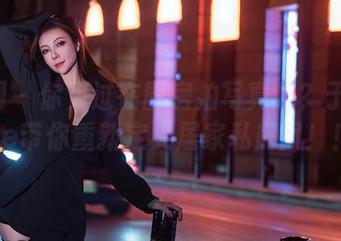 秀人网 - 你见过在厨房拍写真吗？于诺诺ise带你重新定义居家私房风！！